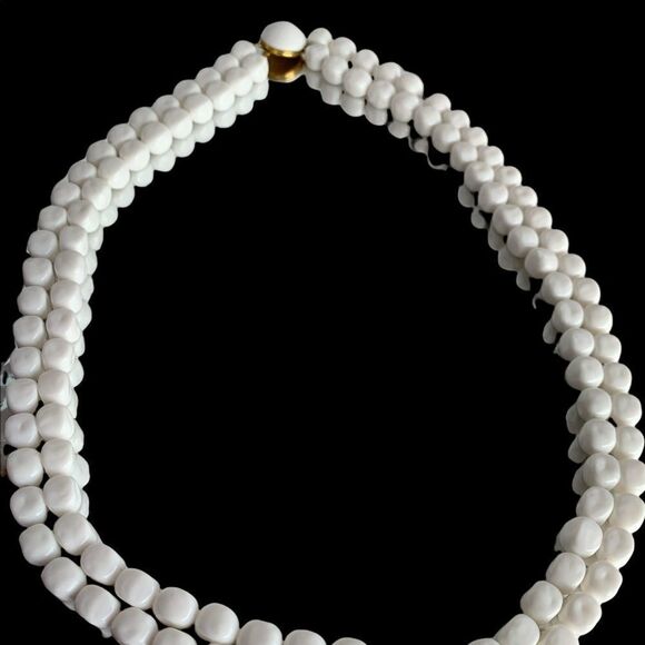 Richleiu white lucite double strand square beaded necklace push clasp 20”L - Picture 2 of 5